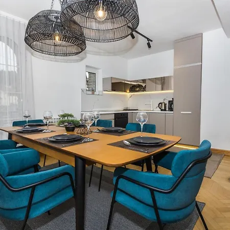 Apartvilla Art Of Living Luxury Suite Szarajevó