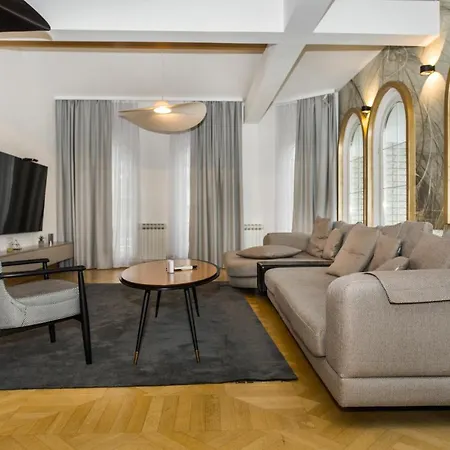 Apartvilla Art Of Living Luxury Suite *